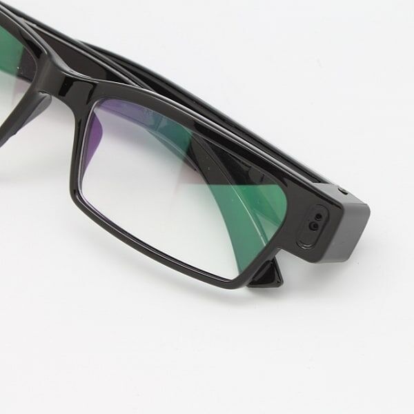 מצלמה במשקפי ראייה