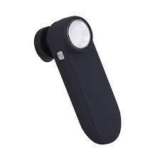 מקליט קול בתוך אוזניית בלוטות’