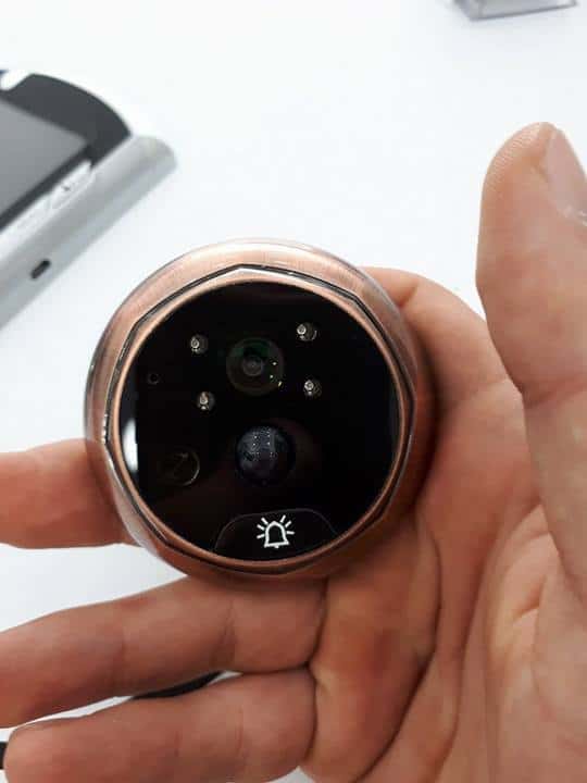 עינית דיגיטלית לדלת