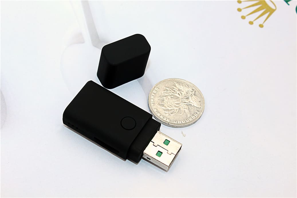 מצלמה נסתרת בזכרון USB