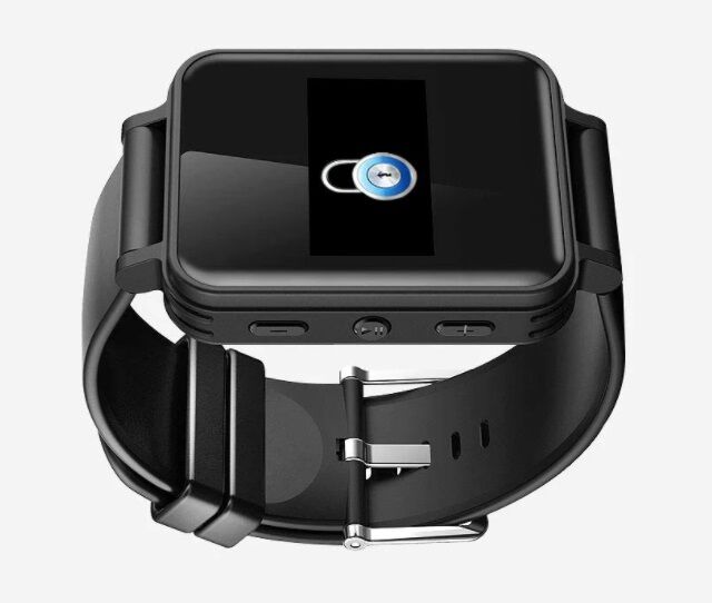 מכשיר הקלטה בשעון יד