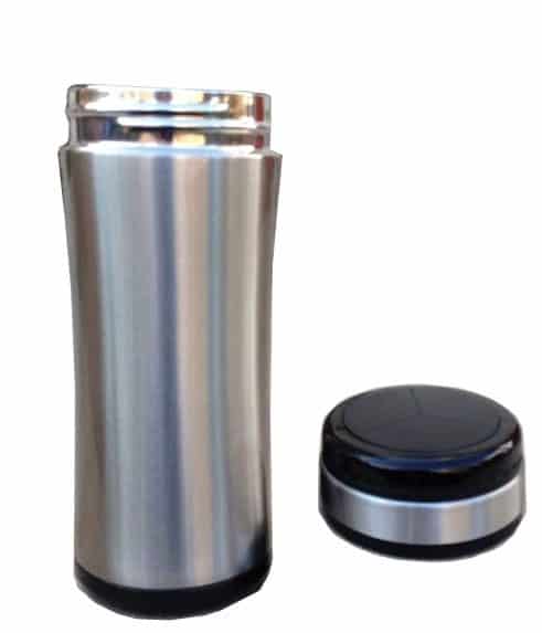 כוס טרמית עם מערכת וידאו