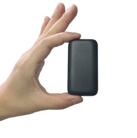 מכשיר GPS זעיר