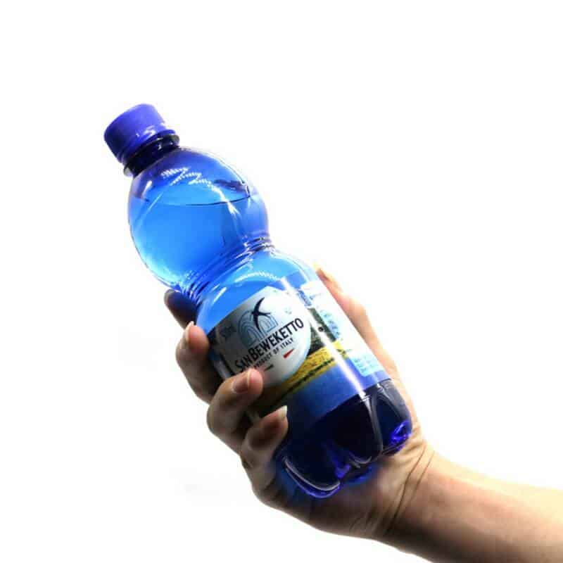 מצלמה נסתרת בבקבוק שתייה