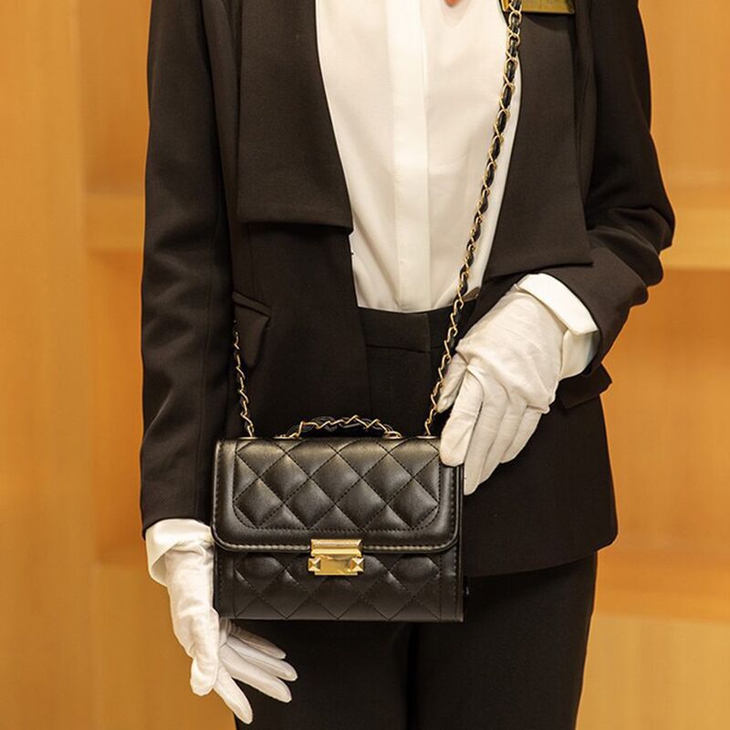 מצלמה נסתרת בתיק לאישה רצועת מתכת