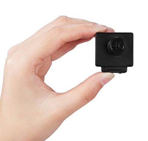 מצלמת כפתור זעירה