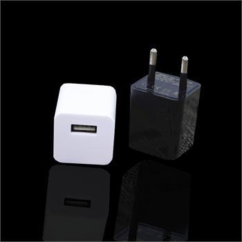 מצלמה במטען נייד